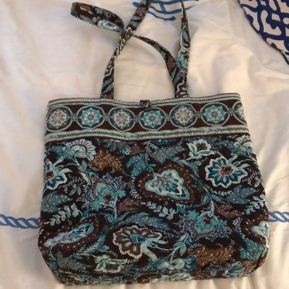 Vera Bradley bag lightly used